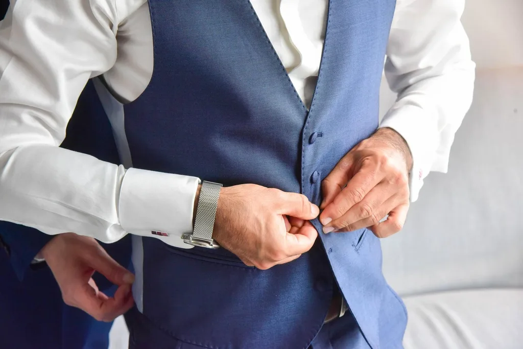 Préparatifs du marié — photographie de mariage